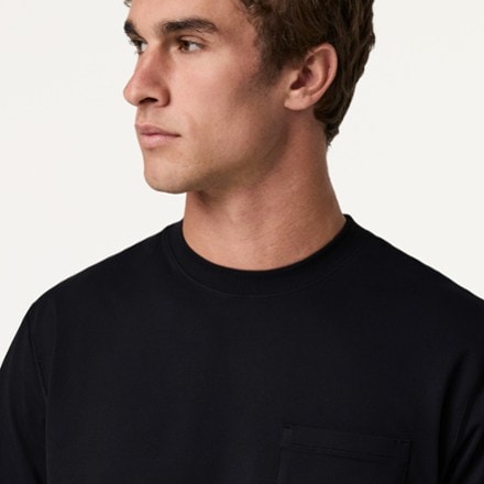 Vuori Ponto Pocket T-Shirt Relaxed - Men's 5