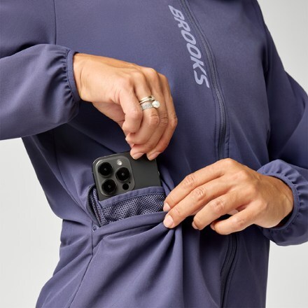 Brooks Canopy Jacket - Women's 4