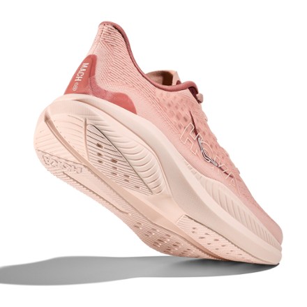 HOKA Mach 6 Road-Running Shoes - Women's 6
