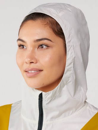 The North Face Trailwear Wind Whistle Jacket - Women's 7