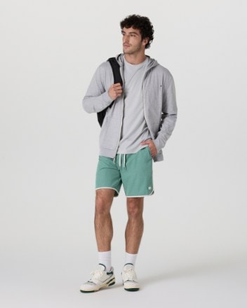 Vuori Banks Shorts - Men's 7" Inseam 3