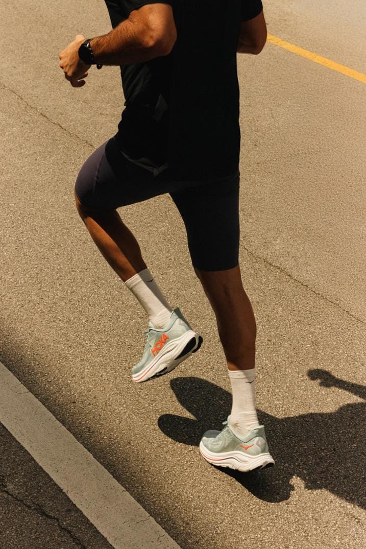 Location Image for Clifton 10 Road-Running Shoes - Men's