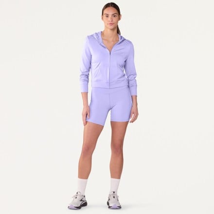 Vuori AllTheForm 6" Pocket Shorts - Women's 5