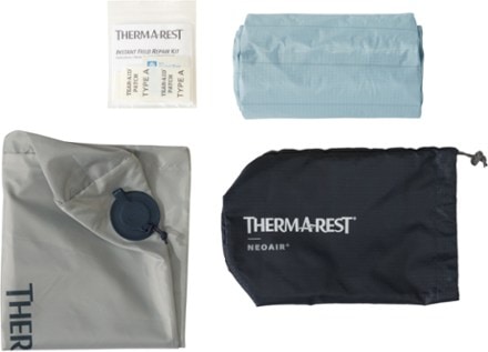 Therm-a-Rest NeoAir XTherm NXT MAX Sleeping Pad 3