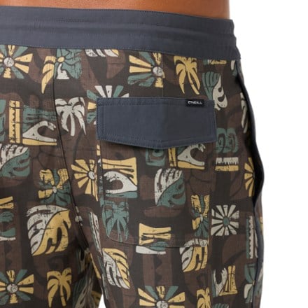 O'Neill Cruzer Scallop 18" Board Shorts - Men's 3