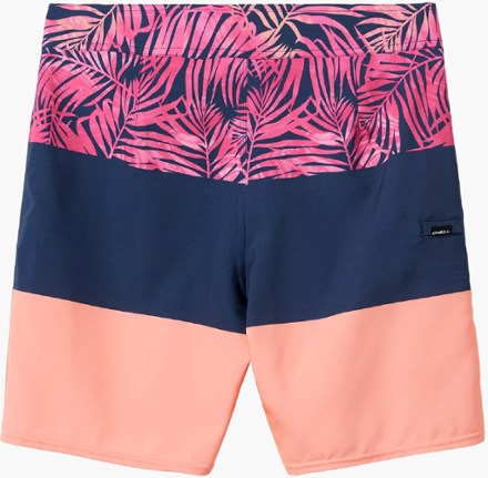 Detail Image of color Coral