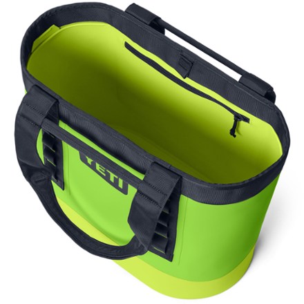 YETI Camino 35 Carryall 4