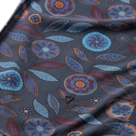 VISSLA Medallions Eco Shirt - Men's 3