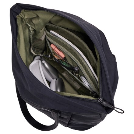 Thule Paramount 22 L Tote Bag 9