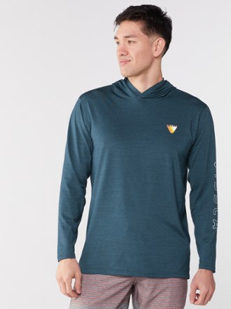 VISSLA Twisted Long-Sleeve Hoodie - Men's 1
