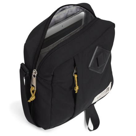 The North Face Berkeley Crossbody Bag 2