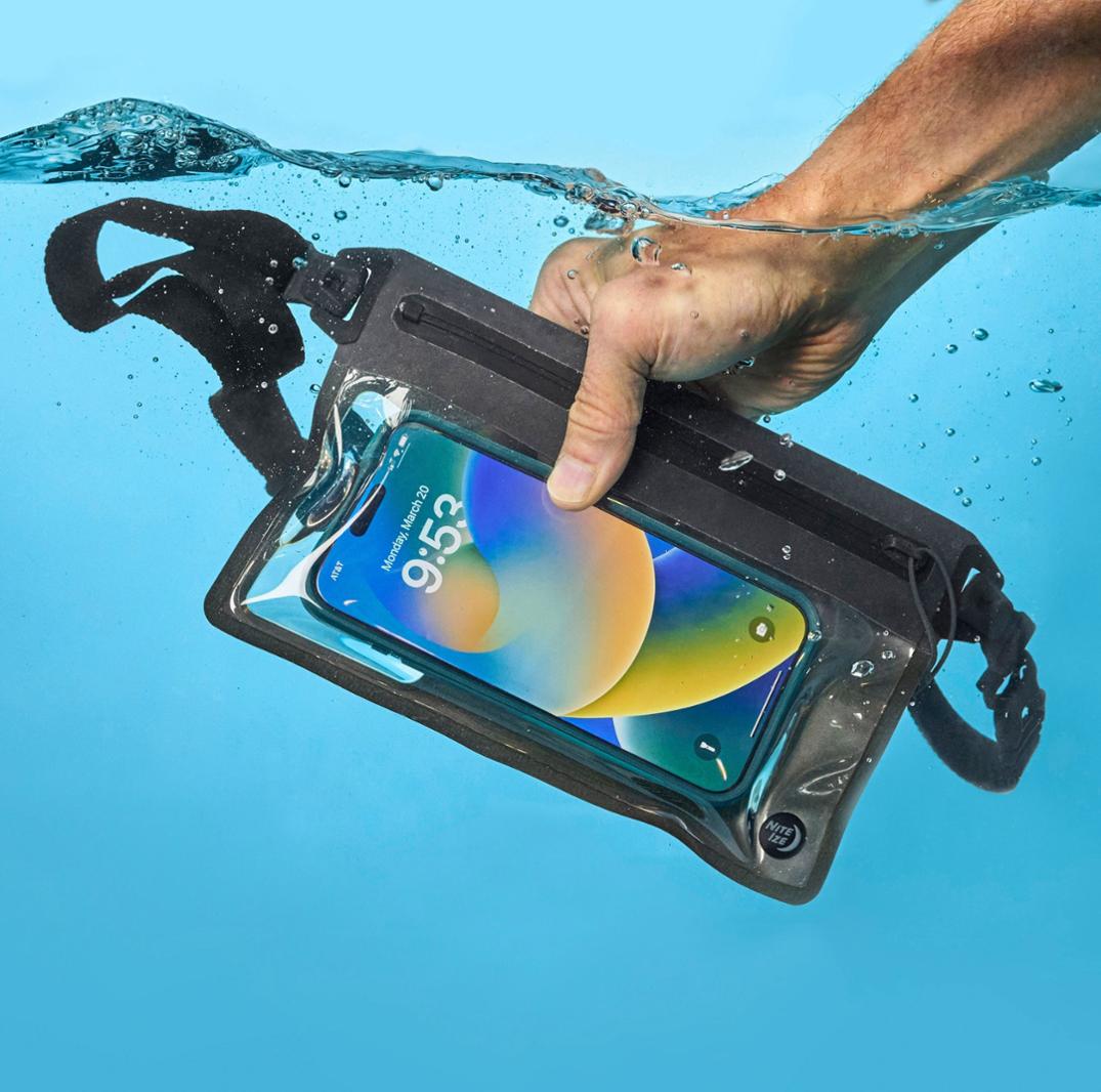 Location Image for RunOff Waterproof Phone Belt Pouch