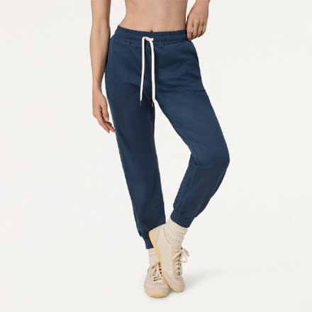 Vuori Performance Joggers - Women's 1