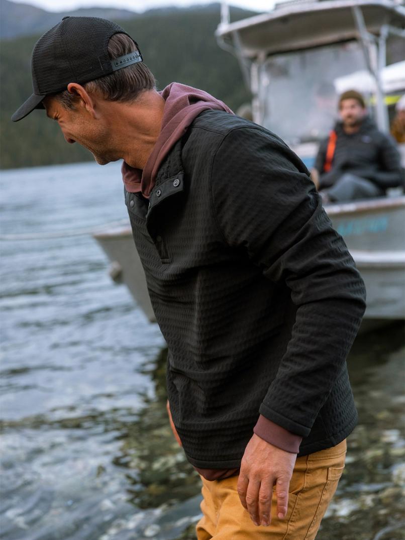 Location Image for Gridback Fleece Snap Pullover