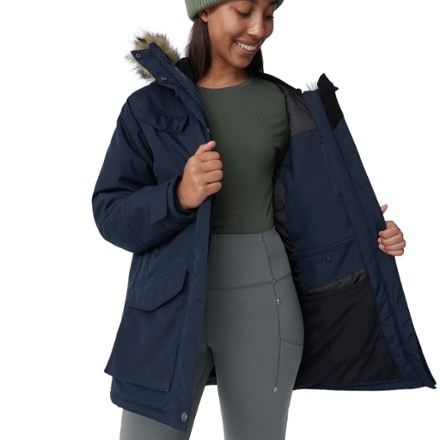 Fjallraven Nuuk Insulated Parka - Women's 6