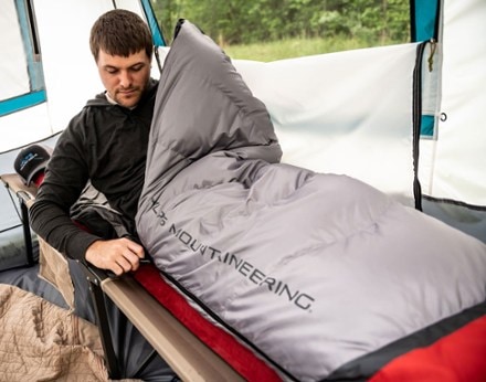 ALPS Mountaineering Zenith 30 Sleeping Bag 4