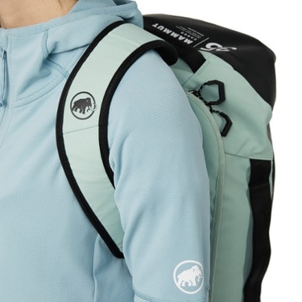 Mammut Cargo 35 Duffel 3
