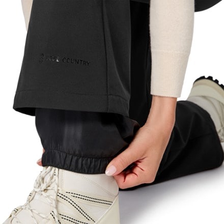 Free Country Stormlite Super Softshell Ski Pants - Women's 2