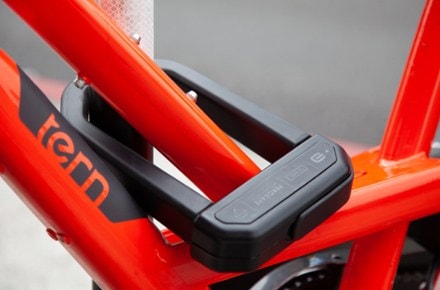 hiplok d1000 ebike lock securing a Tern ebike