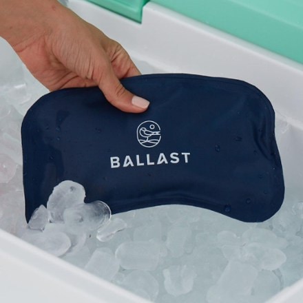 Ballast Cooling & Heating Gel Pack - Package of 2 2