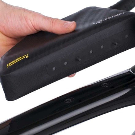 Apidura Expedition Bolt-On Top Tube Pack - 1 L 3