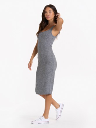 Vuori Halo Essential Dress 4