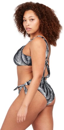 VOLCOM Stay Or Leaf Back Tie Swimsuit Top - Women's 3