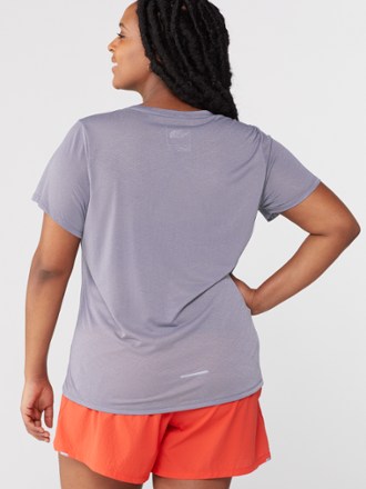 The North Face Sunriser T-Shirt - Women's 4