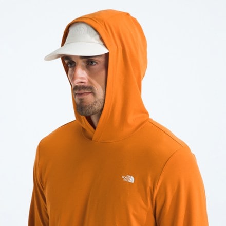 The North Face Adventure Sun Hoodie - Men's 4