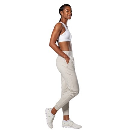 Nathan 365 Joggers - Women's 2