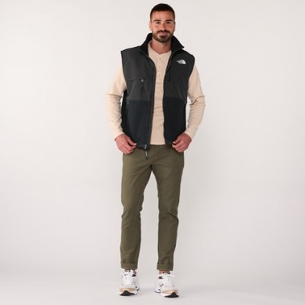 The North Face Retro Denali Vest - Men's 3