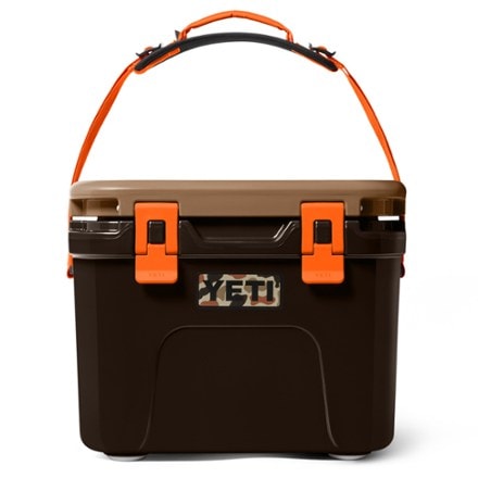 YETI Roadie 15 Cooler 2