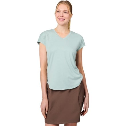 Free Country Microtech Chill V-Neck T-Shirt - Women's 0