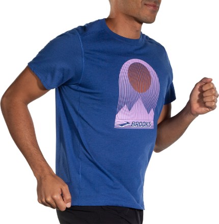 Brooks running sale shirts men