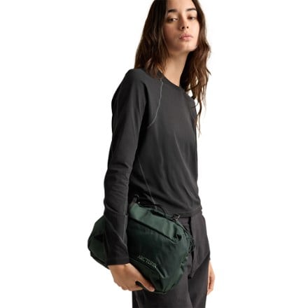 Arc'teryx Index 10 Gear Organizer 7
