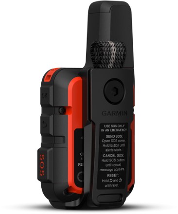 Garmin Spine Mount Adapter with Carabiner 1
