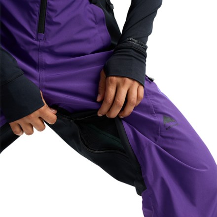 Burton Reserve GTX 2L Bib Pants - Women's 7