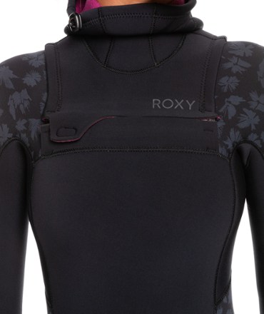 Roxy 5/4/3 mm Swell Series Hooded Chest-Zip Wetsuit - Women's 4