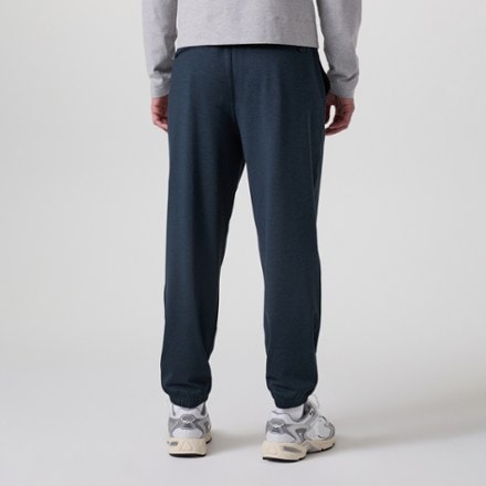 Vuori Sunday Performance Sweatpants - Men's 2