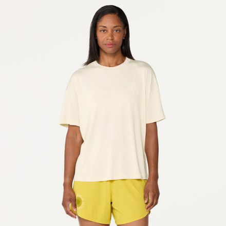 Vuori Energy Long T-Shirt - Women's | REI Co-op
