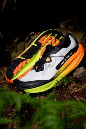 Altra Olympus 7 Trail-Running Shoes - Men's 9