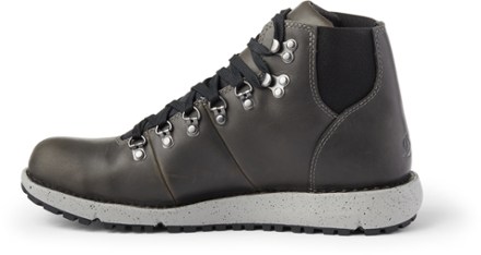 Danner Men s Vertigo 917 Roasted Pecan 9