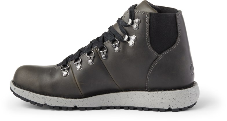 Left view (Dark Gray)