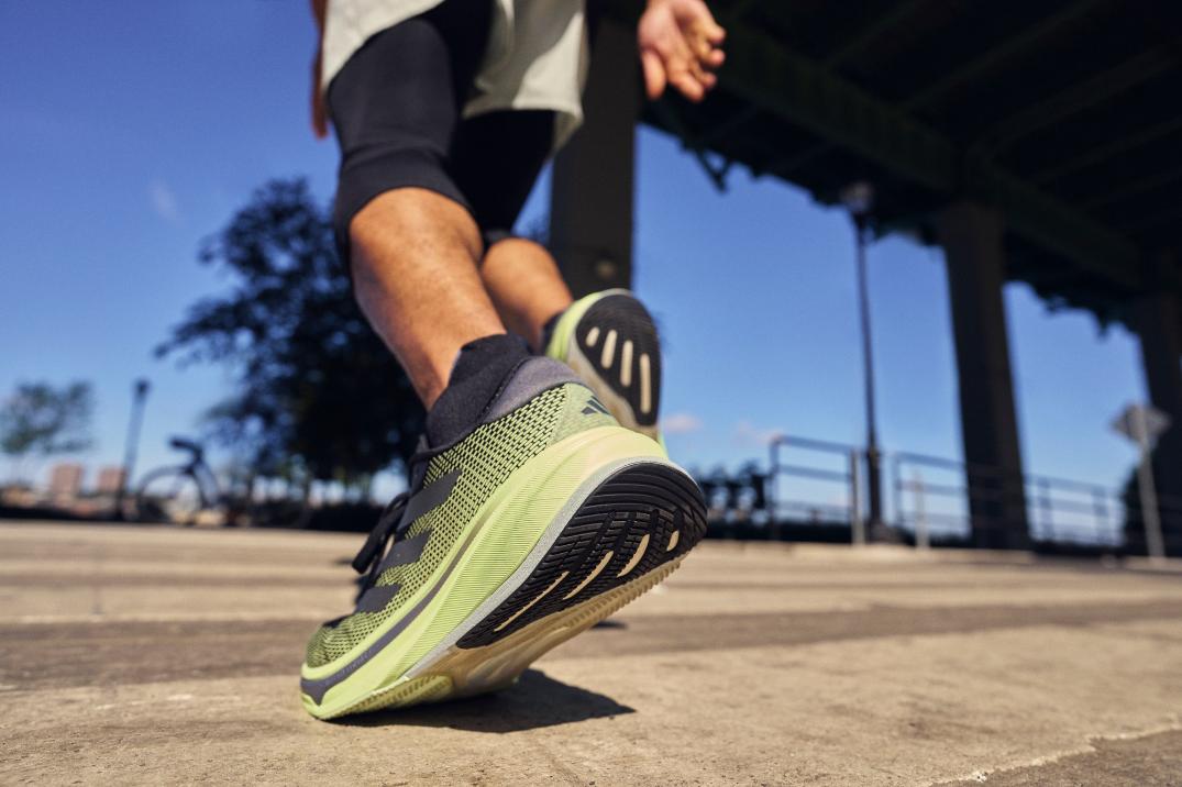 Location Image for Supernova Rise Road-Running Shoes - Men's