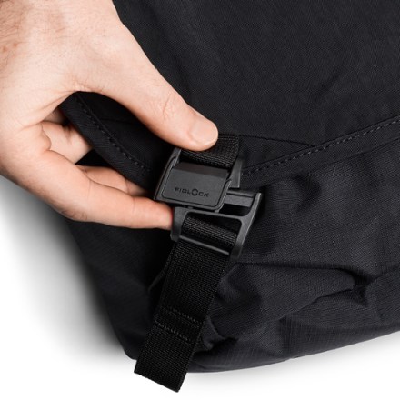 Bellroy Venture Messenger Bag - 16" 8