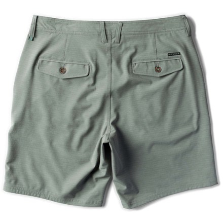 VISSLA Canyons 25 Hybrid 18.5" Walkshorts - Men's 1