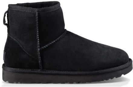 ugg classic mini