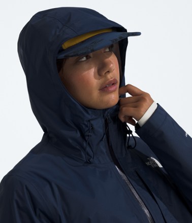 The North Face Alta Vista Rain Jacket - Women's 6