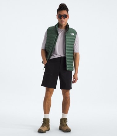 The North Face Basin 9" Shorts - Men's 2