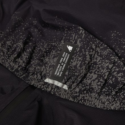 Endura Alltrack Race Cape - Men's 4